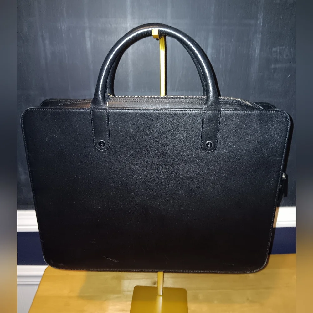 Dunhill Leather Zippy Business Bag